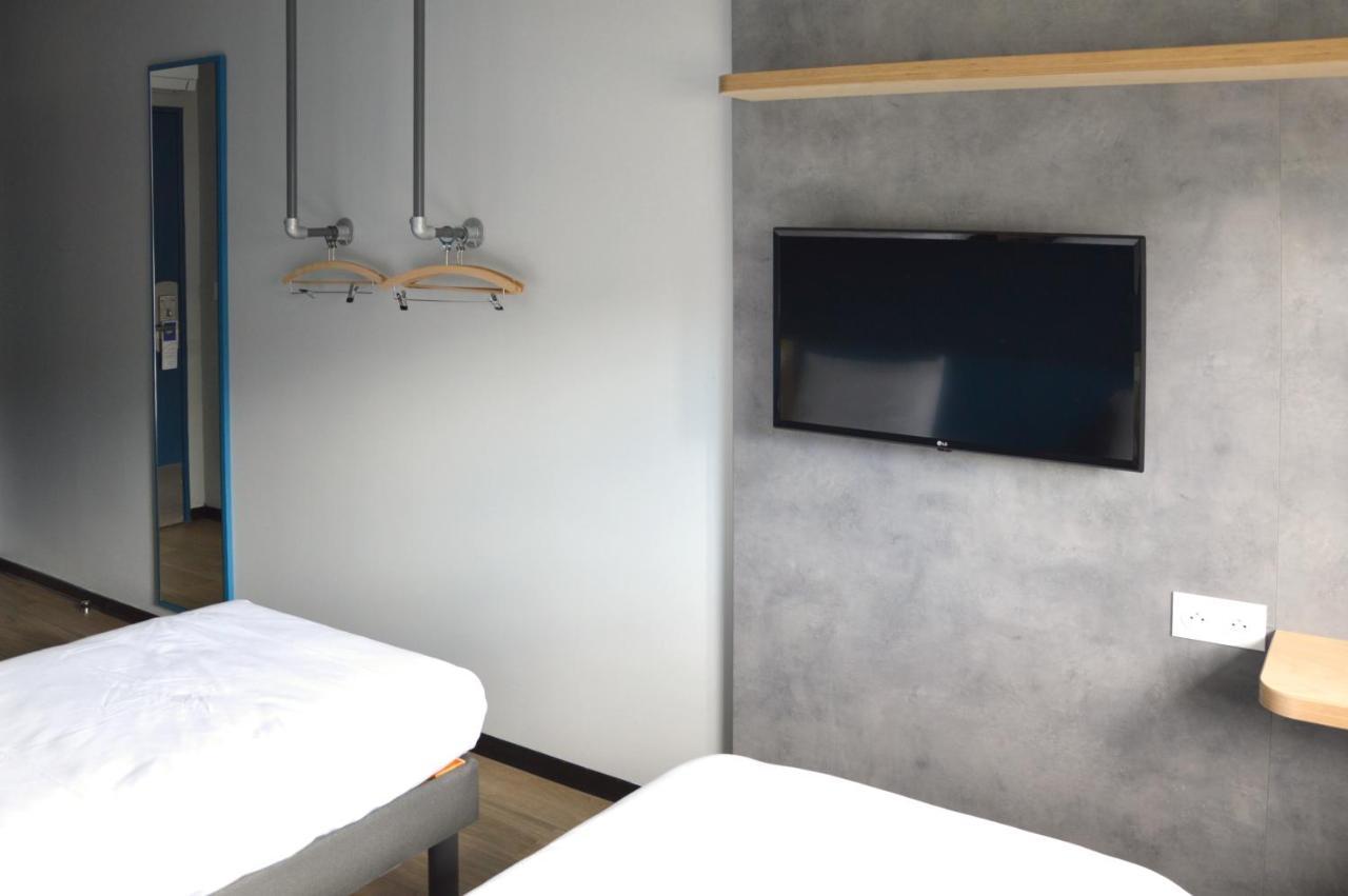 Hotel Ibis Budget Фекам Экстерьер фото