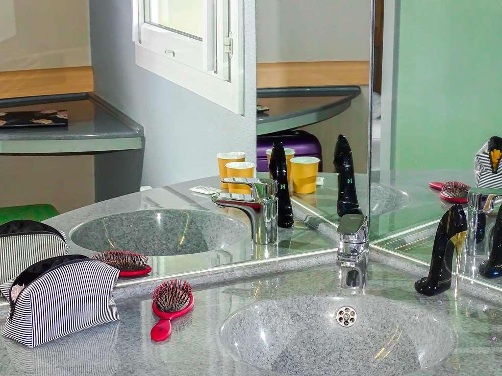 Hotel Ibis Budget Фекам Экстерьер фото
