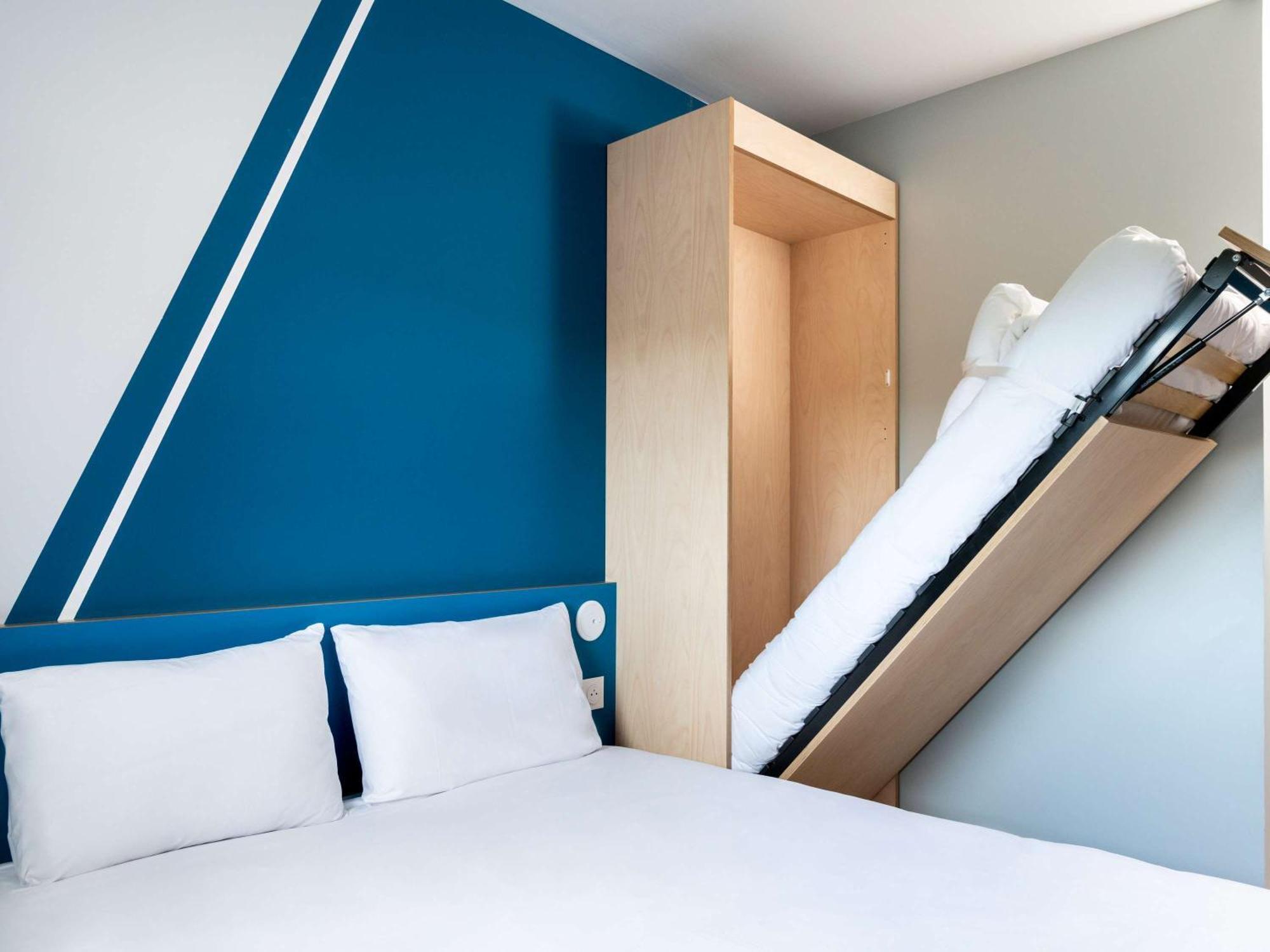Hotel Ibis Budget Фекам Экстерьер фото